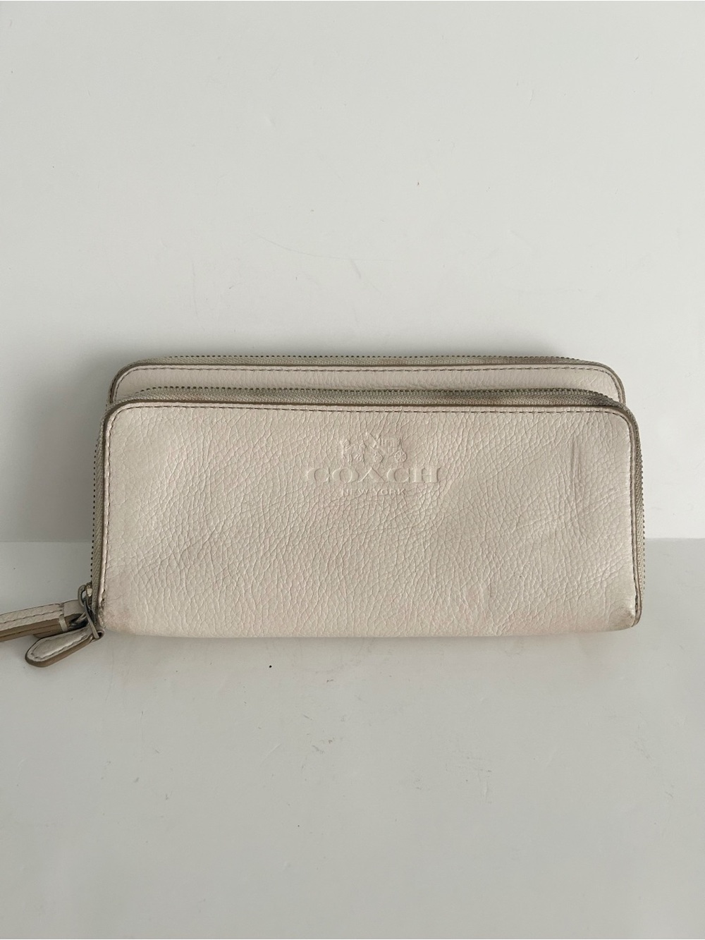 Coach Cream Pebble Leather Zip Wallet